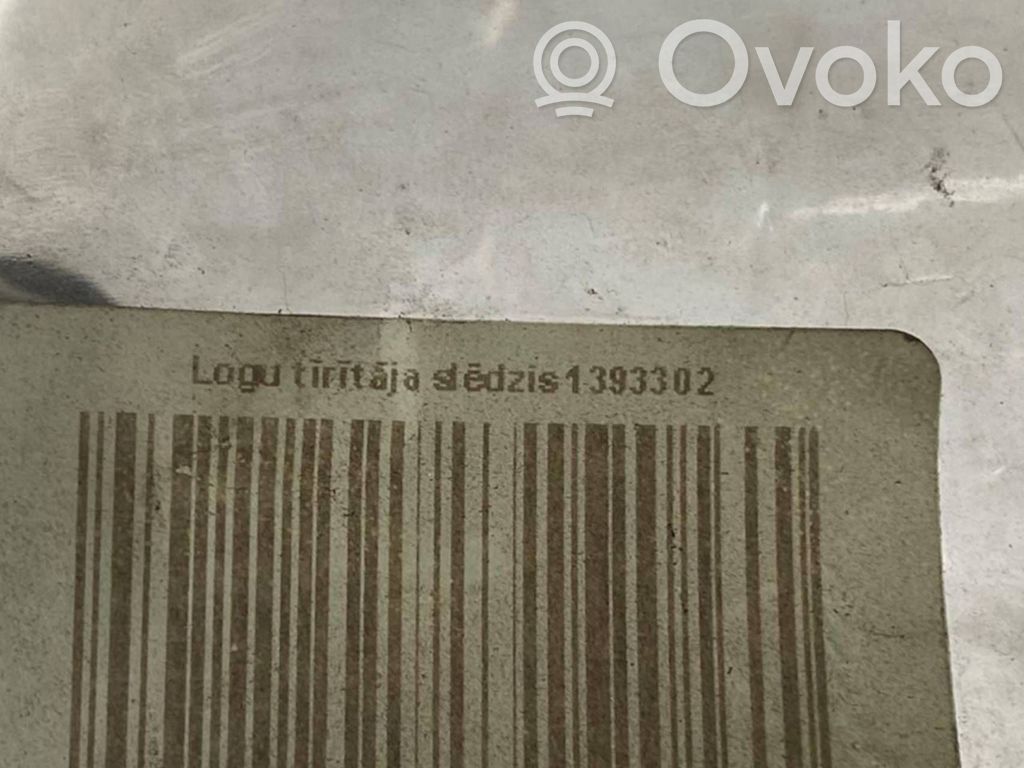 Stikla tīrītāja vadības pogas kātiņš