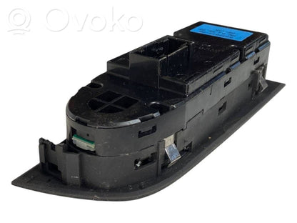 Elektrisko logu slēdzis