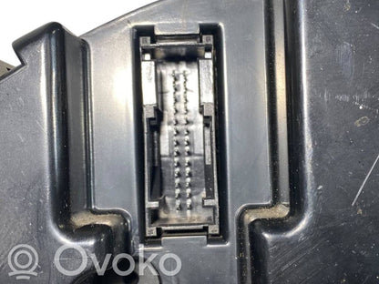 Spidometrs (instrumentu panelī)
