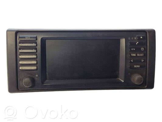 Radio / CD/DVD atskaņotājs / navigācija
