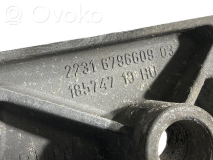 Transmission mounting bracket