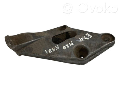 Dzinēja nostiprināšanas stiprinājums-kronšteins