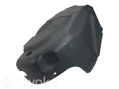 Cita veida dzinēja nodalījuma detaļa