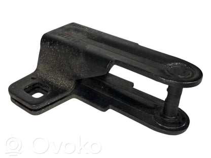 Trunk lock lower part / loop