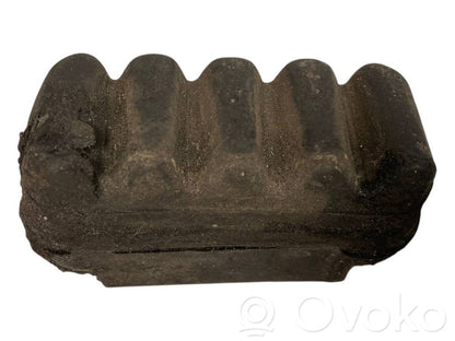 Radiatora (-u) turētājs / kronšteins