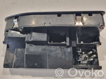 Elektrisko logu slēdzis