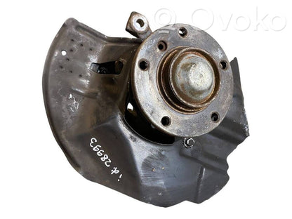 Priekšējā riteņa rumbas vārpstas šarnīrs (stupica, capfa)