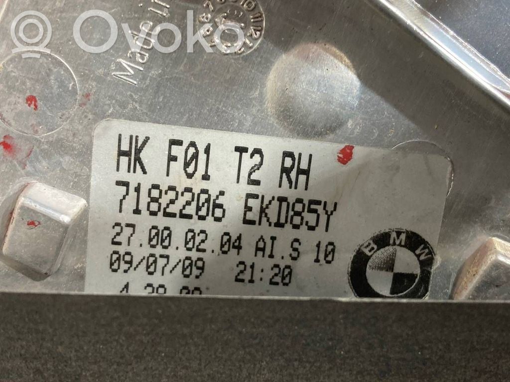 Aizmugurējais lukturis pārsegā