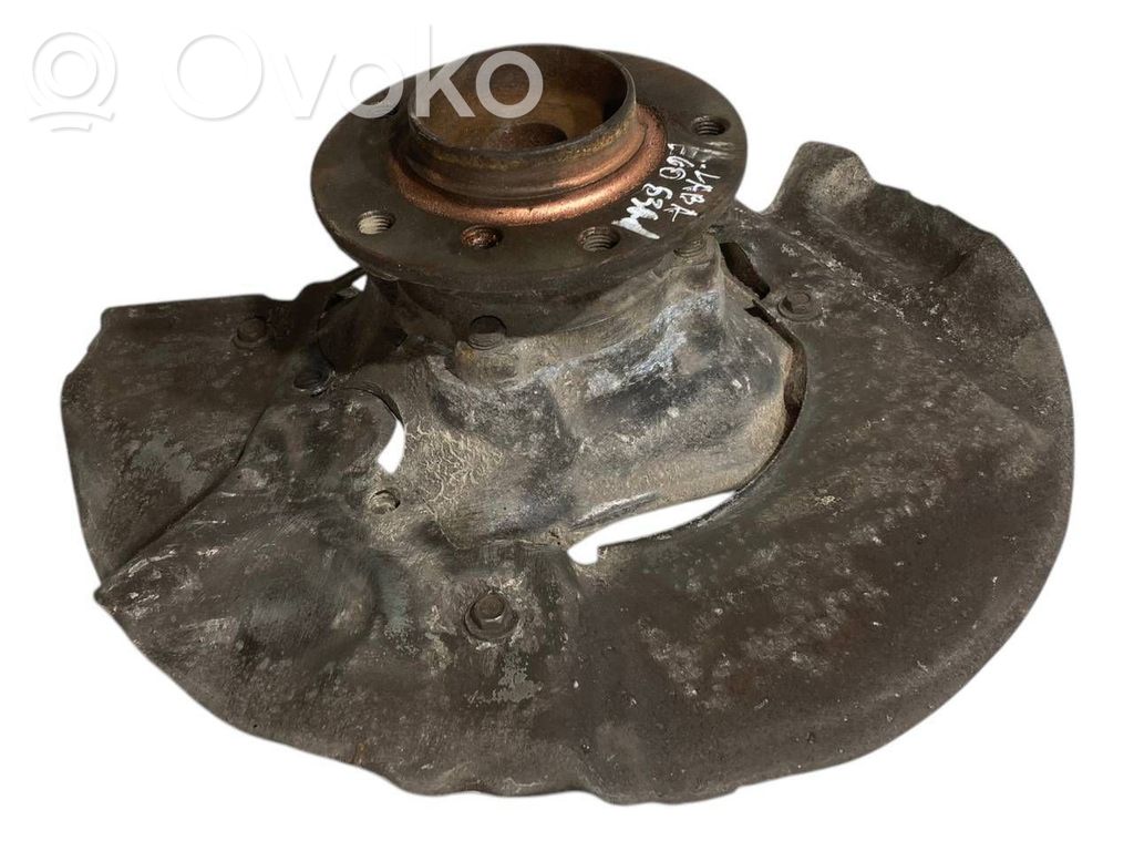 Priekšējā riteņa rumbas vārpstas šarnīrs (stupica, capfa)