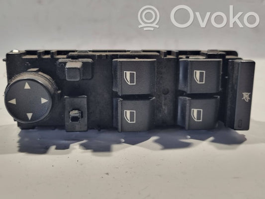 Elektrisko logu slēdzis