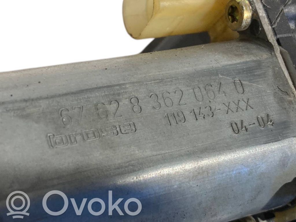 Priekšpusē elektriskā loga pacelšanas mehānisma komplekts