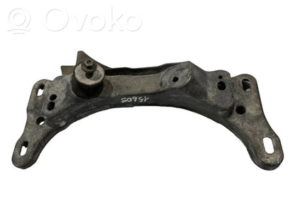Transmission mounting bracket