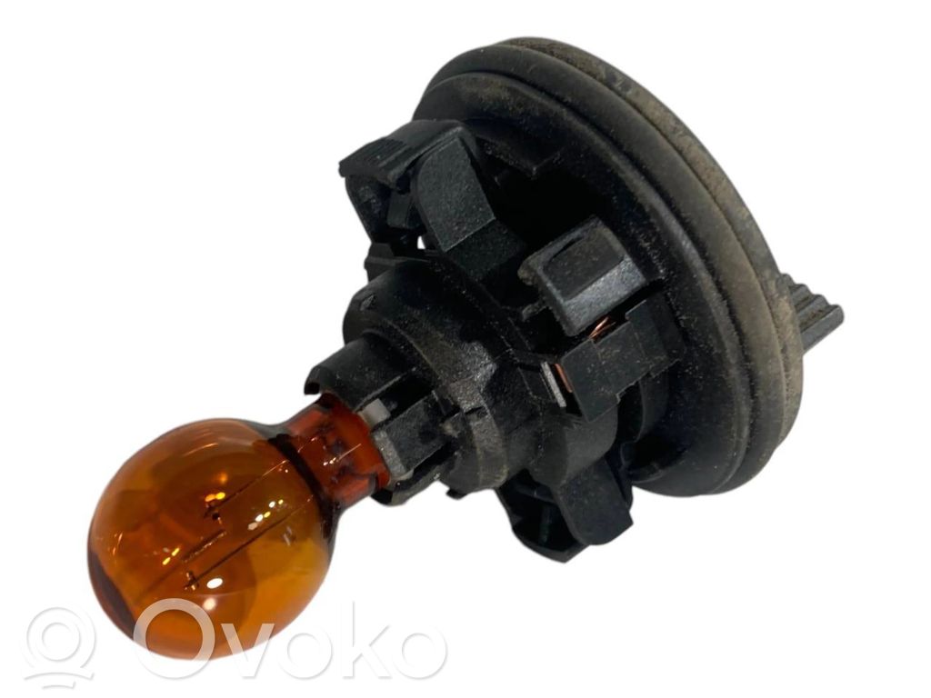 Priekšējā luktura spuldzīte