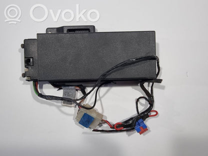 Tālruņa vadības bloks