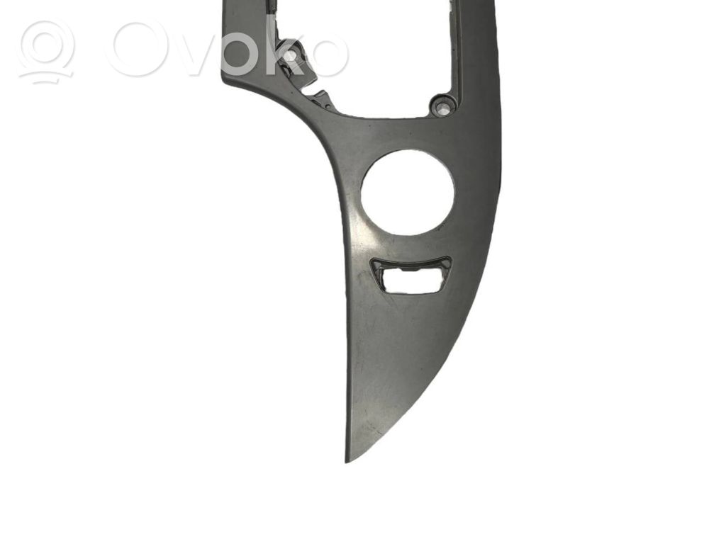 Gear shift lever decorative trim (plastic)