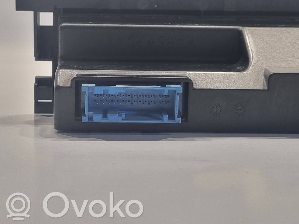 Gaisa kondicioniera / klimata kontroles / salona apsildes vadības bloks (salonā)