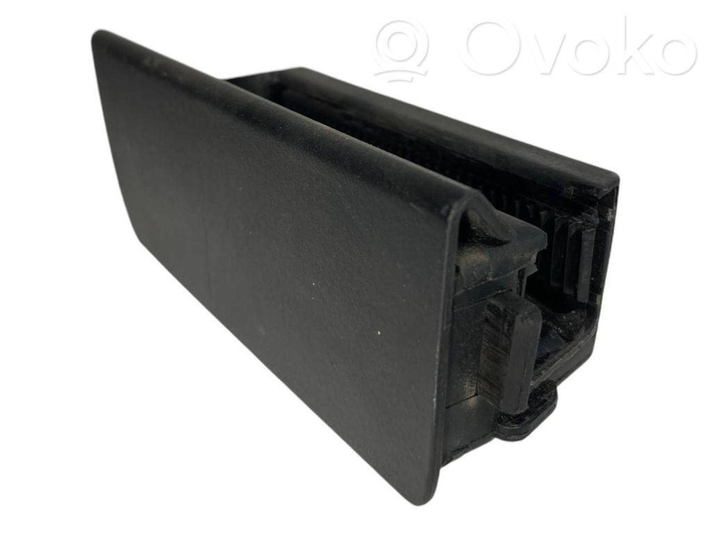 Cita veida salona detaļa