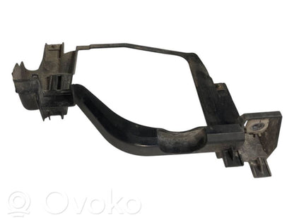 Priekšējā luktura turētājs