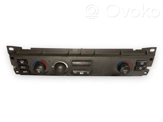 Air conditioning / climate control / interior heating control unit (in the passenger compartment)