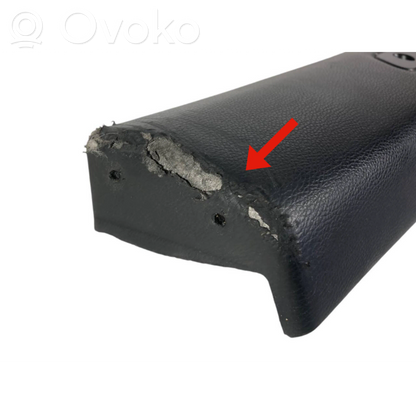 (A) statņa dekoratīvā apdare