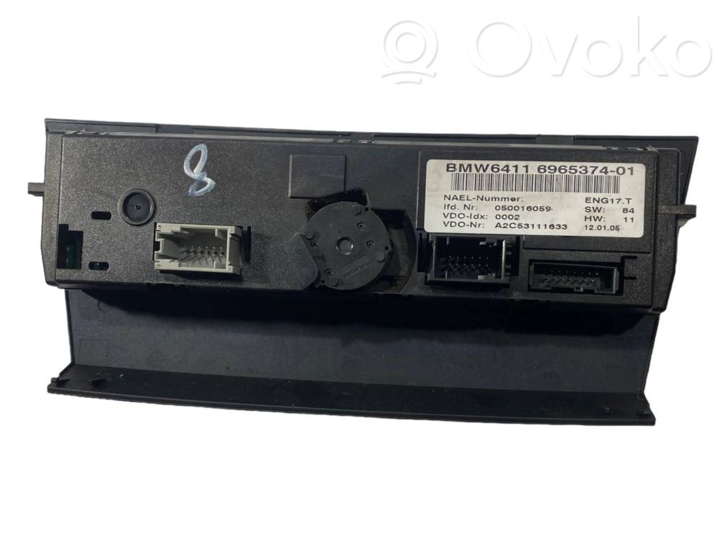 Air conditioning / climate control / interior heating control unit (in the passenger compartment)