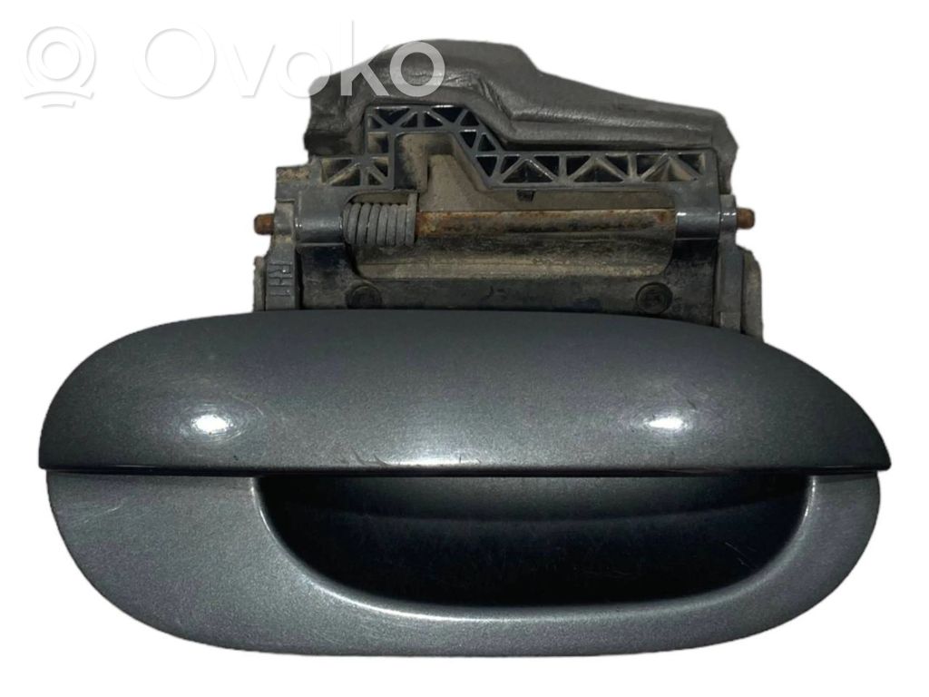 External opening handle