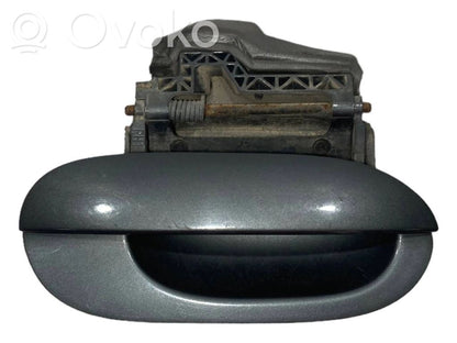 External opening handle