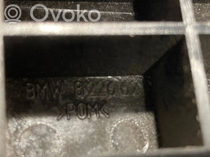 Engine hood release handle