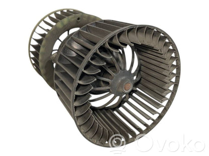 Mazā radiatora ventilators