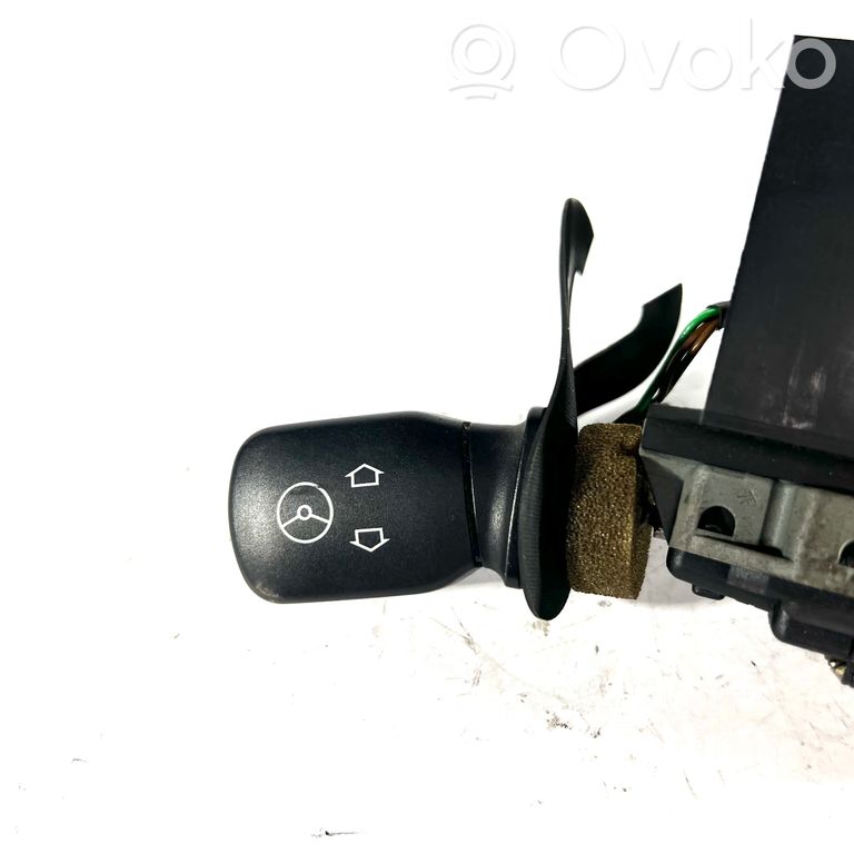 Stūres stāvokļa regulēšanas rokturītis