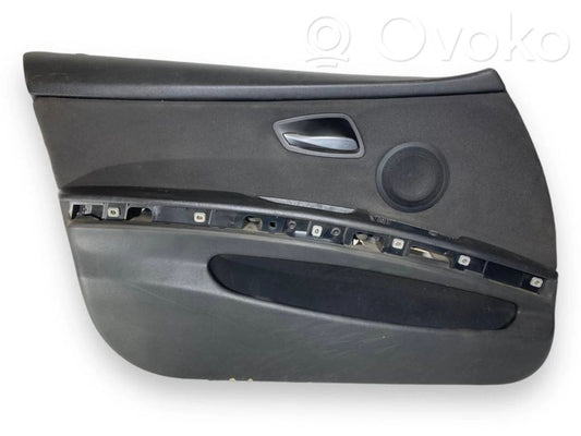 Priekšējo durvju apdare