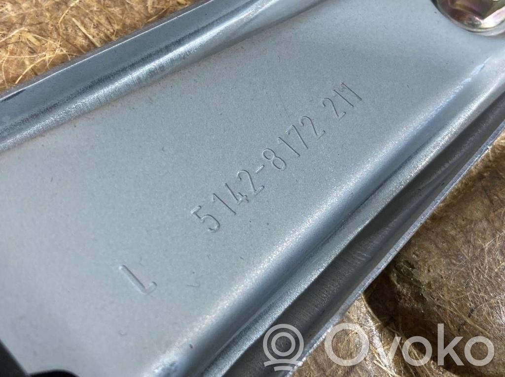 Apšuvums aizmugurējām durvīm