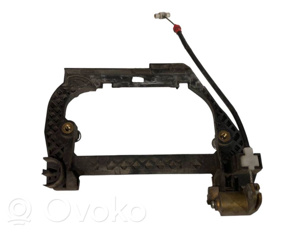 Holder/bracket for external opening handle at the back