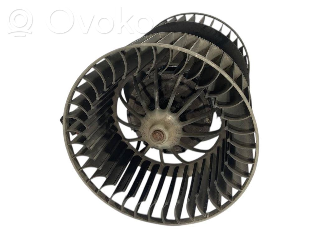 Mazā radiatora ventilators
