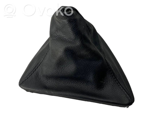 Декоративная отделка рычага переключения передач (кожа, наконечник)