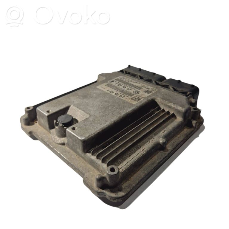 Блок управления двигателем