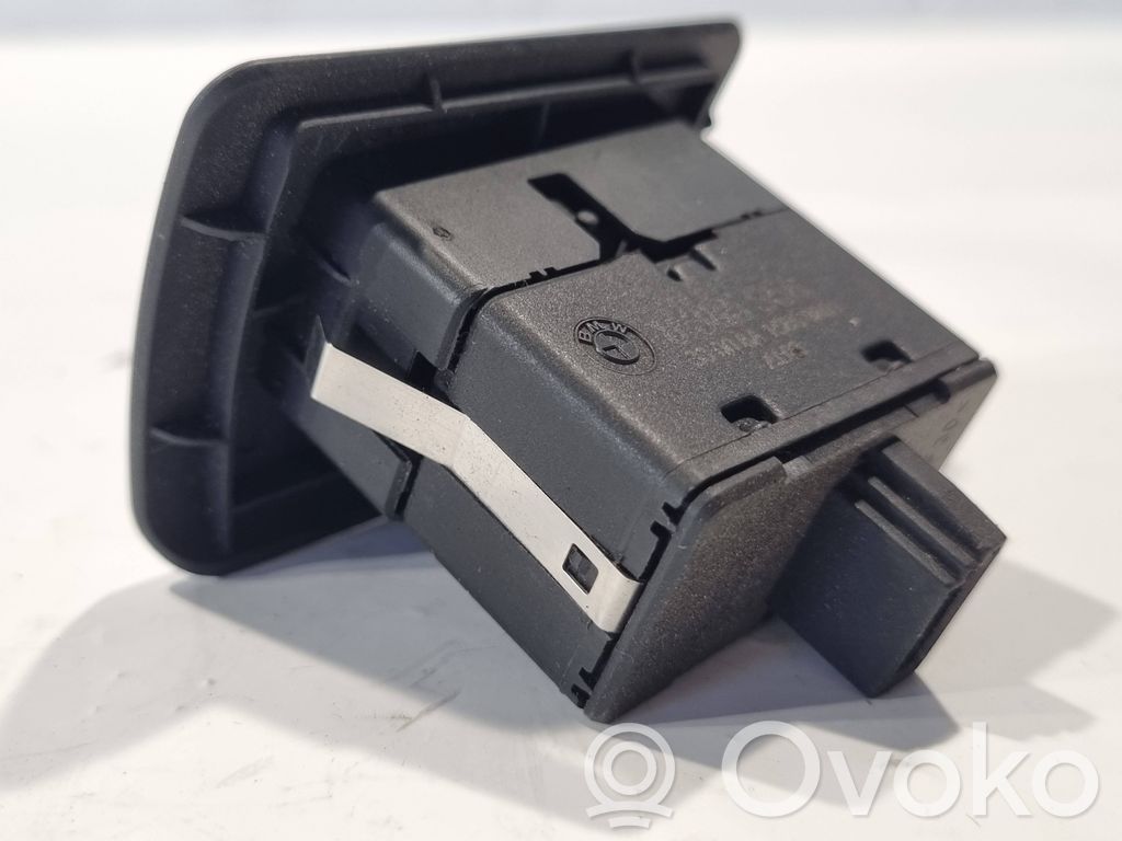 Power window switch