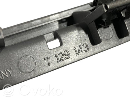 Gear shift lever decorative trim (plastic)