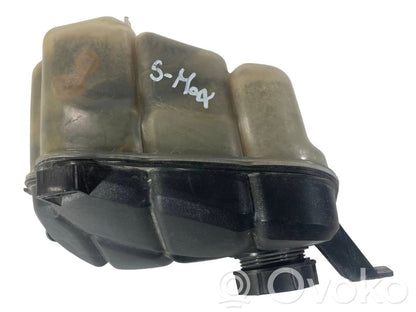Coolant expansion tank