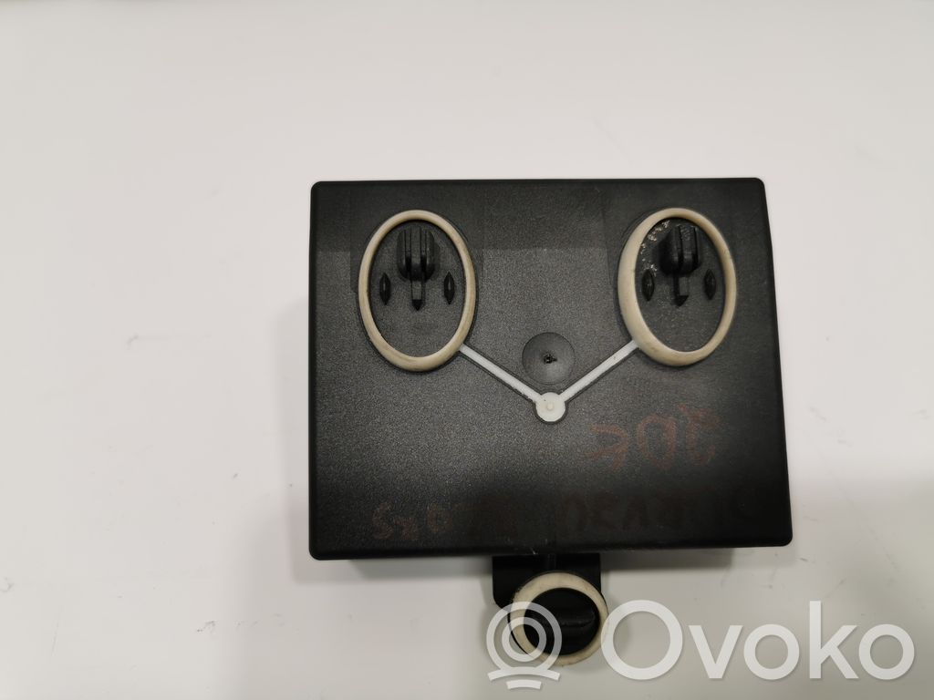Durvju vadības bloks
