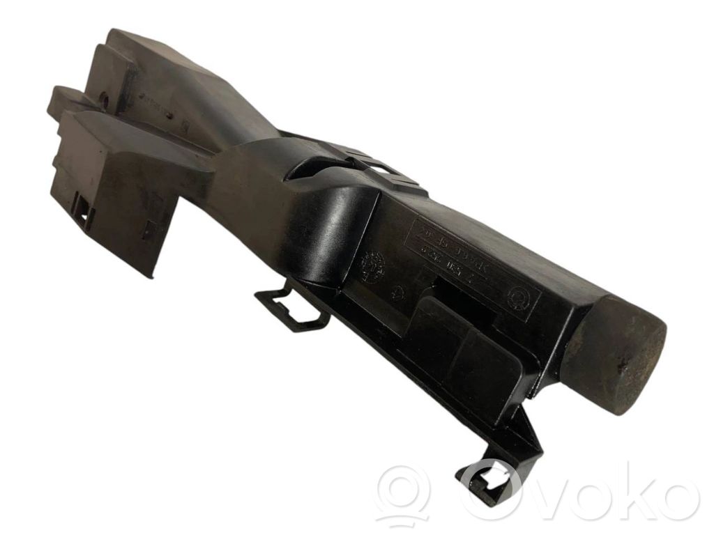 Держатель/кронштейн радиатора(ов)