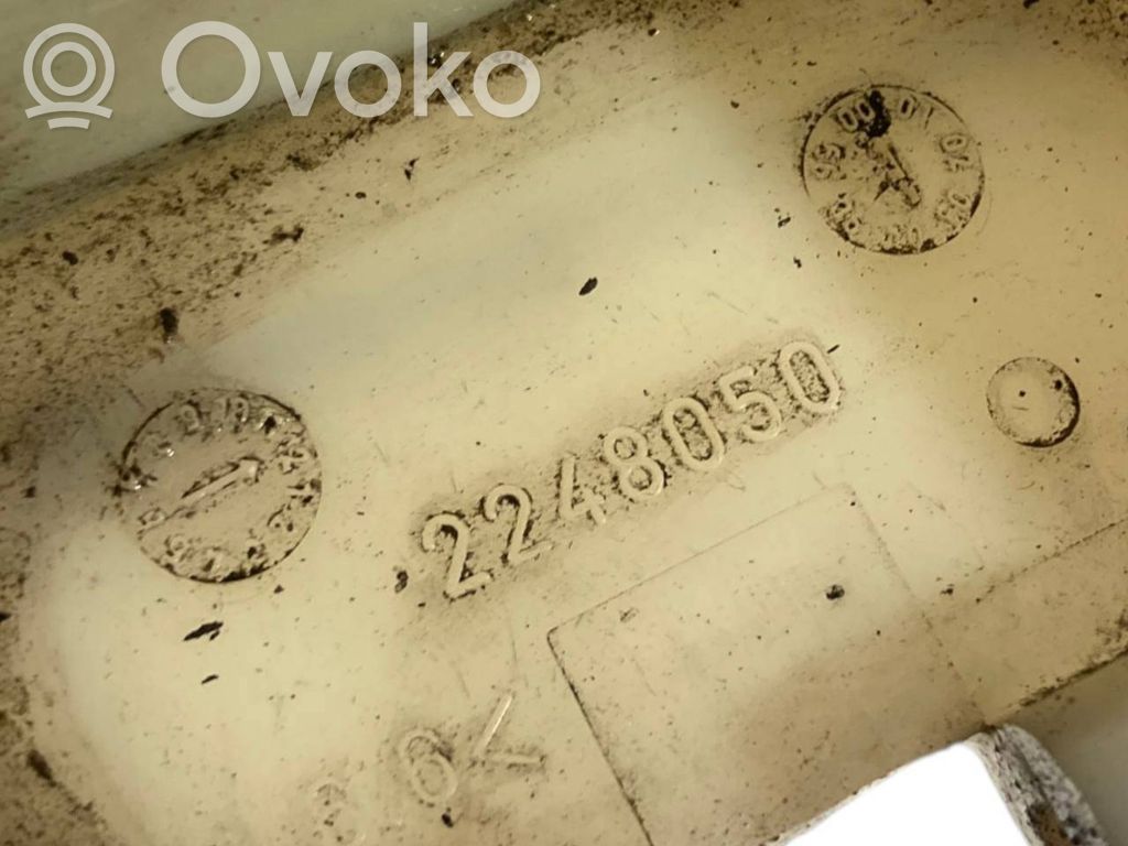 Dzesēšanas šķidruma izplešanās tvertne