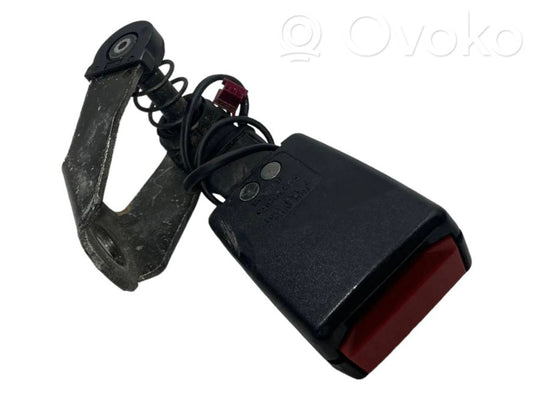 Задняя пряжка ремня