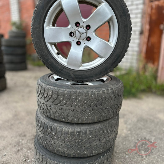 Mercedes Benz W204 R16 Rims