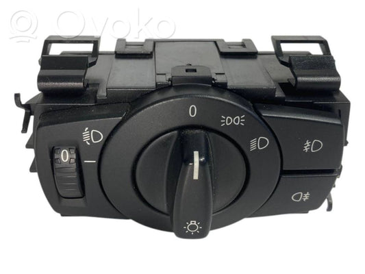 Headlight switch