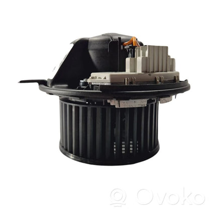 Маленький вентилятор радиатора