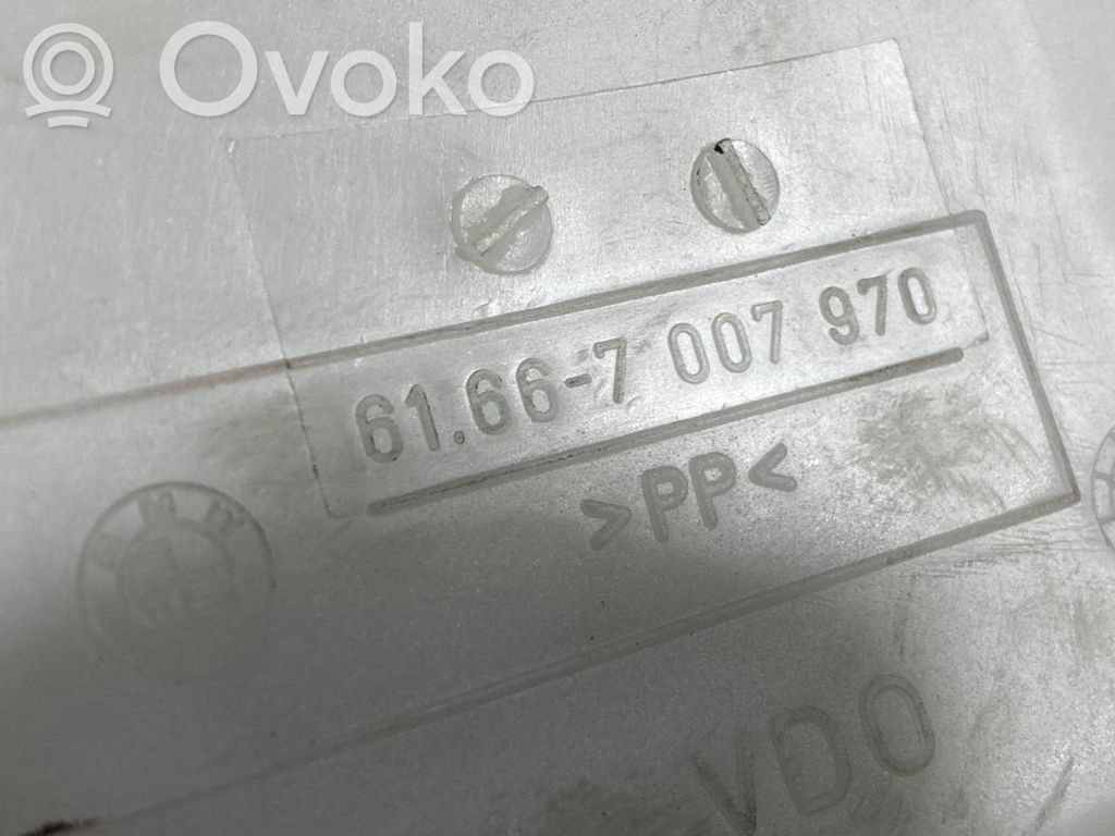 Logu šķidruma tvertne