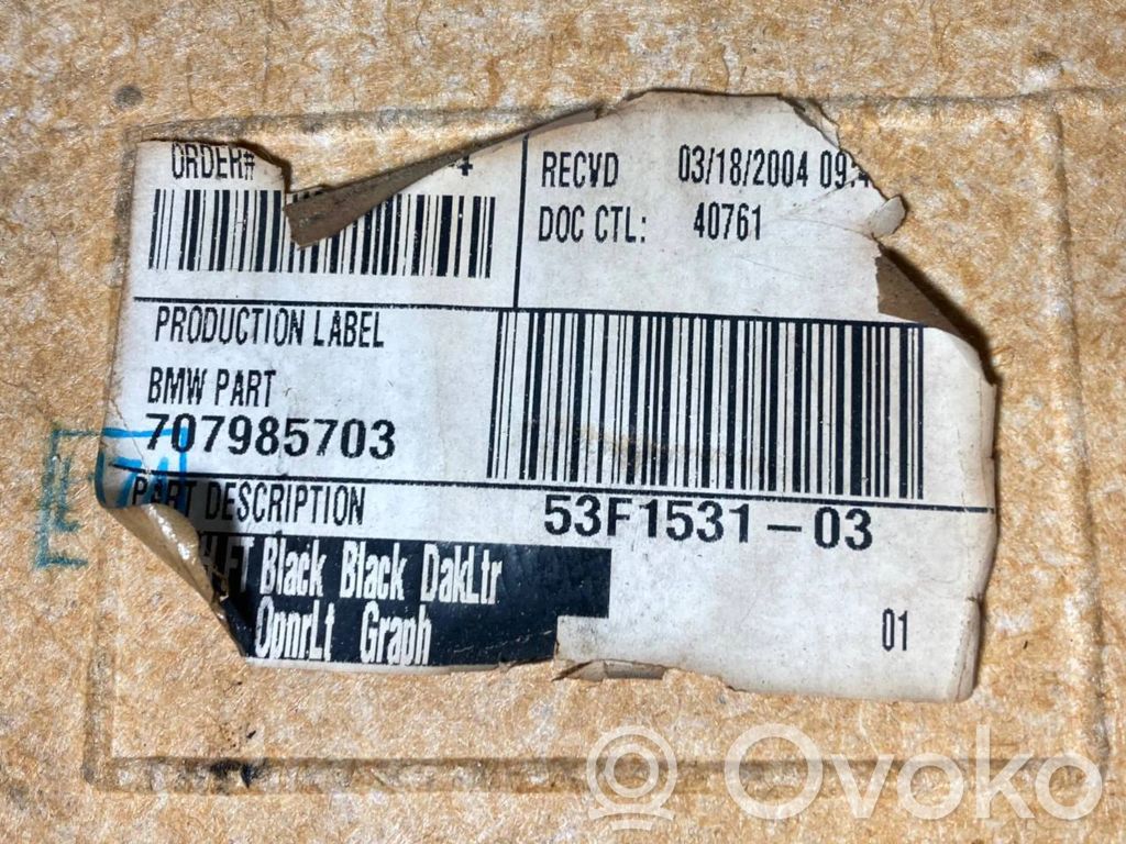 Priekšējo durvju apdare