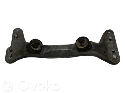 Кронштейн крепления трансмиссии