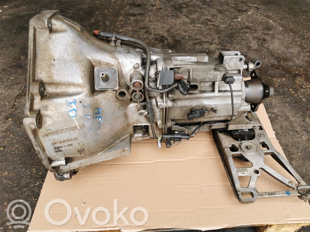 Механическая 5-ступенчатая коробка передач